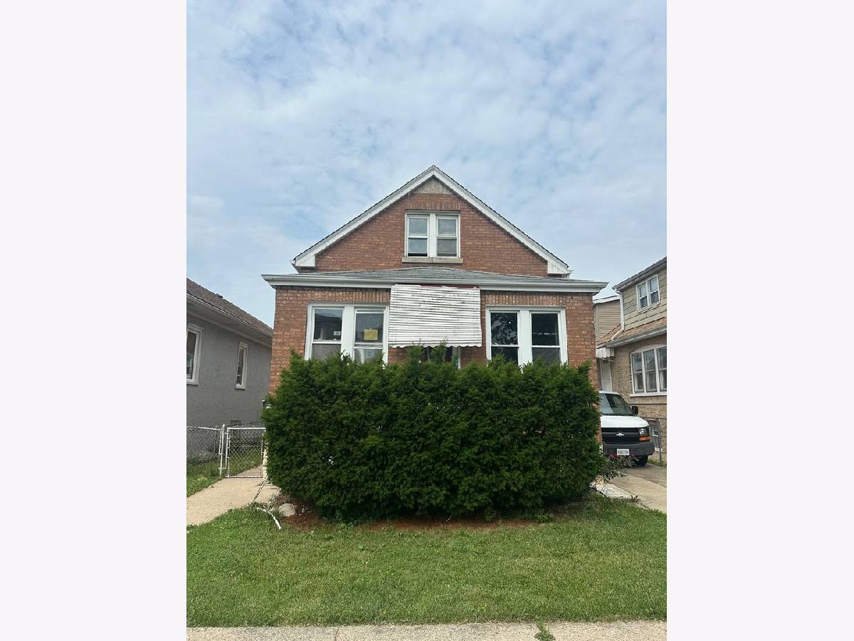  For Sale Elmwood Park Illinois, 2840 74th Court