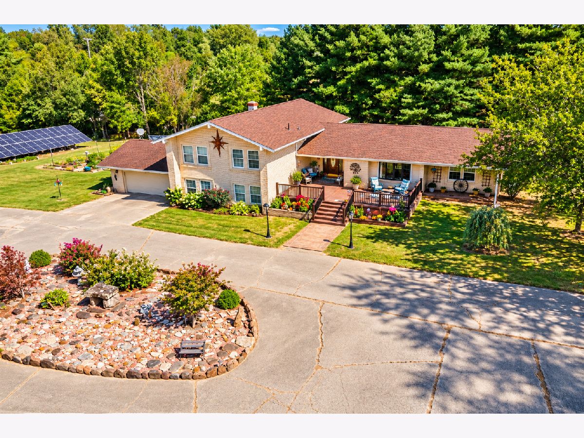  For Sale Murphysboro Illinois, 62 Hines Road