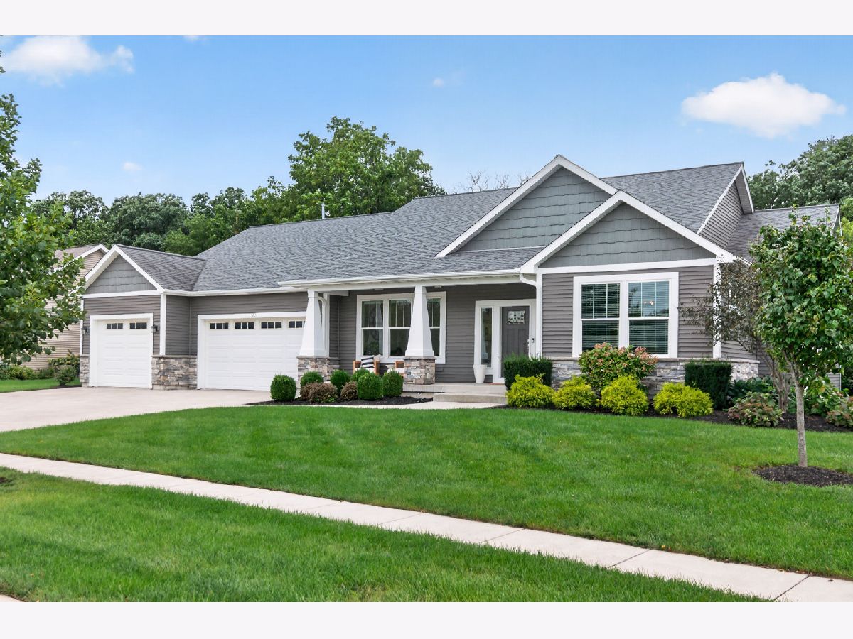  For Sale Genoa Illinois, 1203 War Admiral Drive