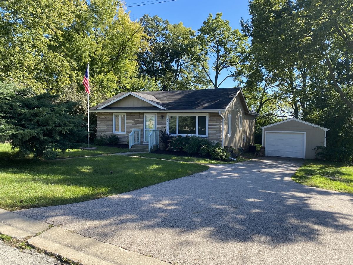  For Sale Ingleside Illinois, 27641 Bayview Drive