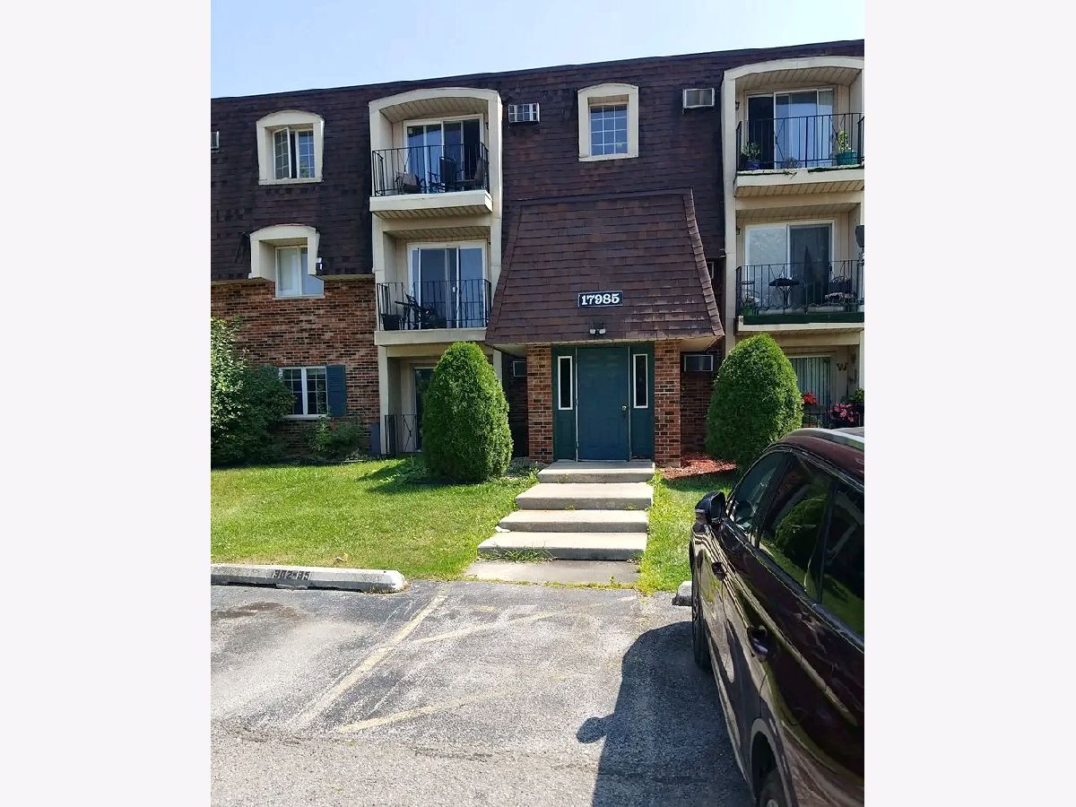  For Rent Country Club Hills Illinois, 17985 Amherst