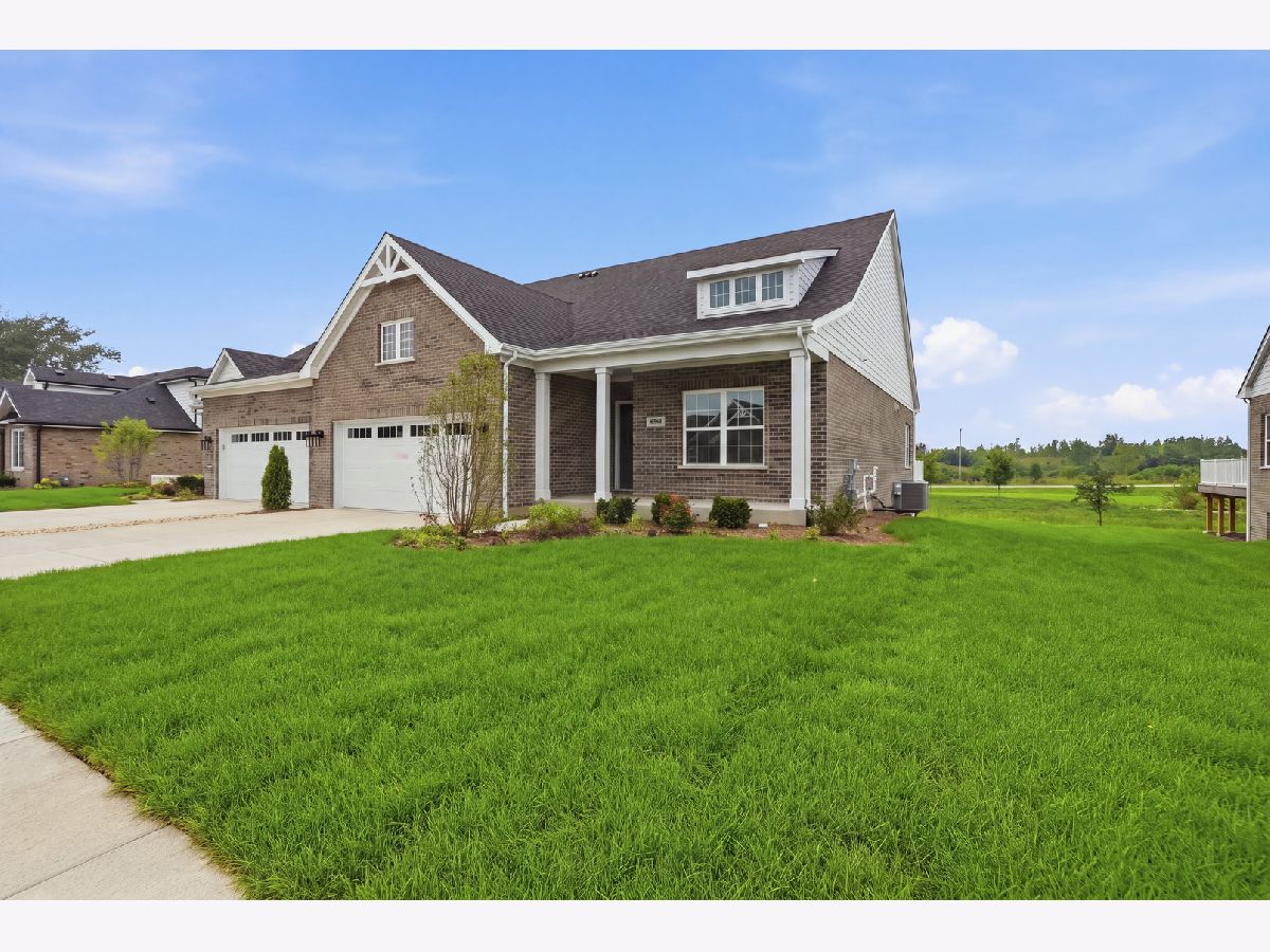 Condos & Townhomes For Sale Villas At Rolling Meadows Lemont Illinois, 16561 Kayla Drive
