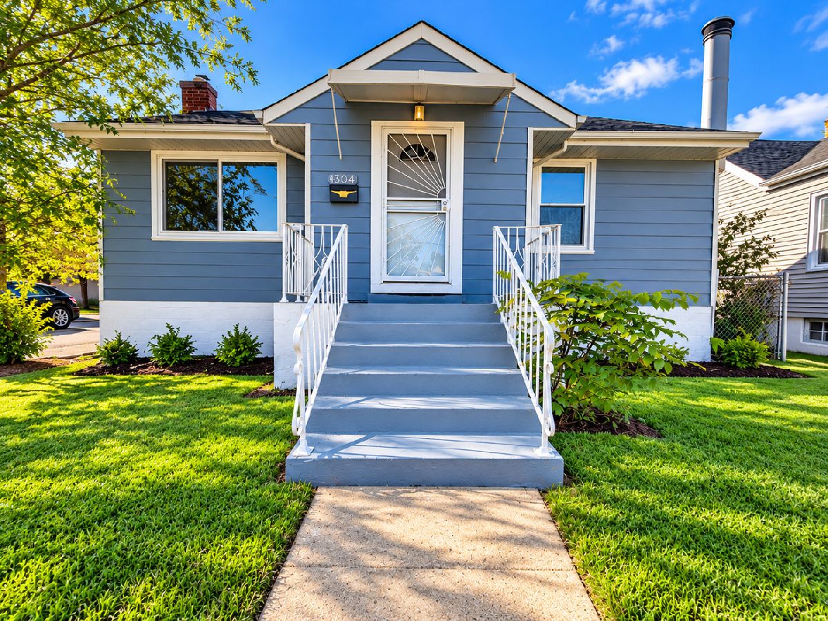  For Sale Calumet City Illinois, 1304 Freeland Avenue