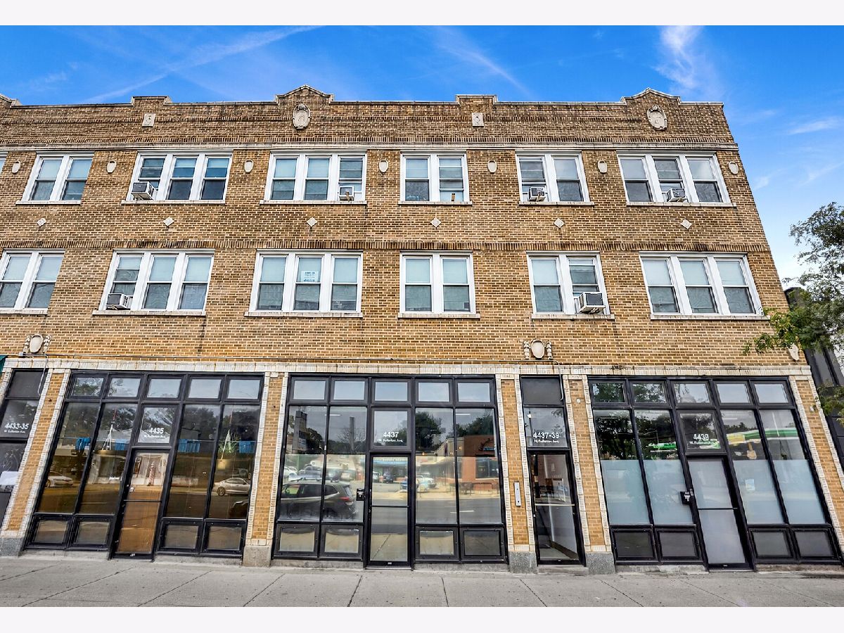  For Rent Chicago Illinois, 4437 Fullerton