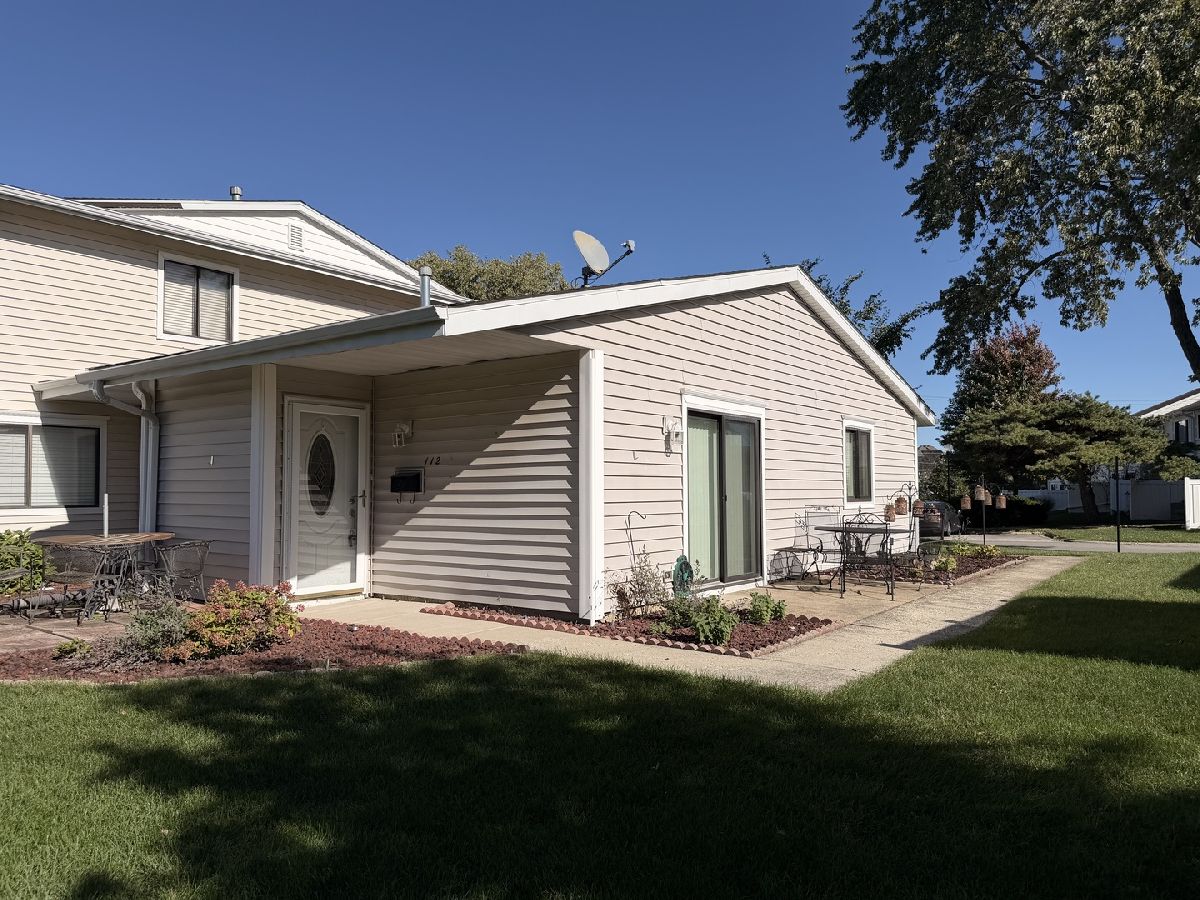  For Sale Schaumburg Illinois, 112 Windward Drive