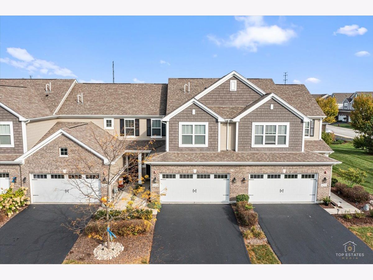  For Sale Lockport Illinois, 16214 Switch Grass Road