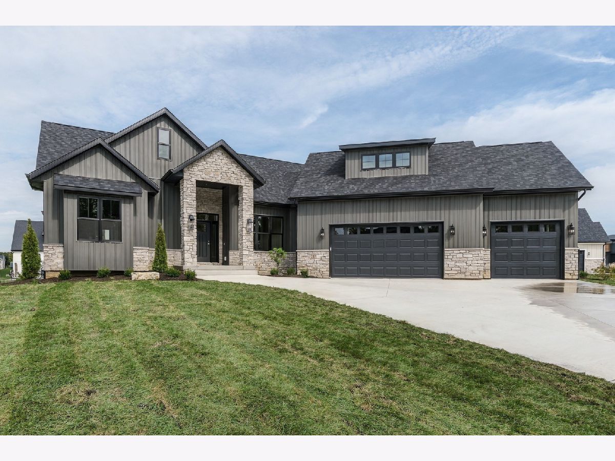  For Sale Riverdale Iowa, 237 Mason Drive
