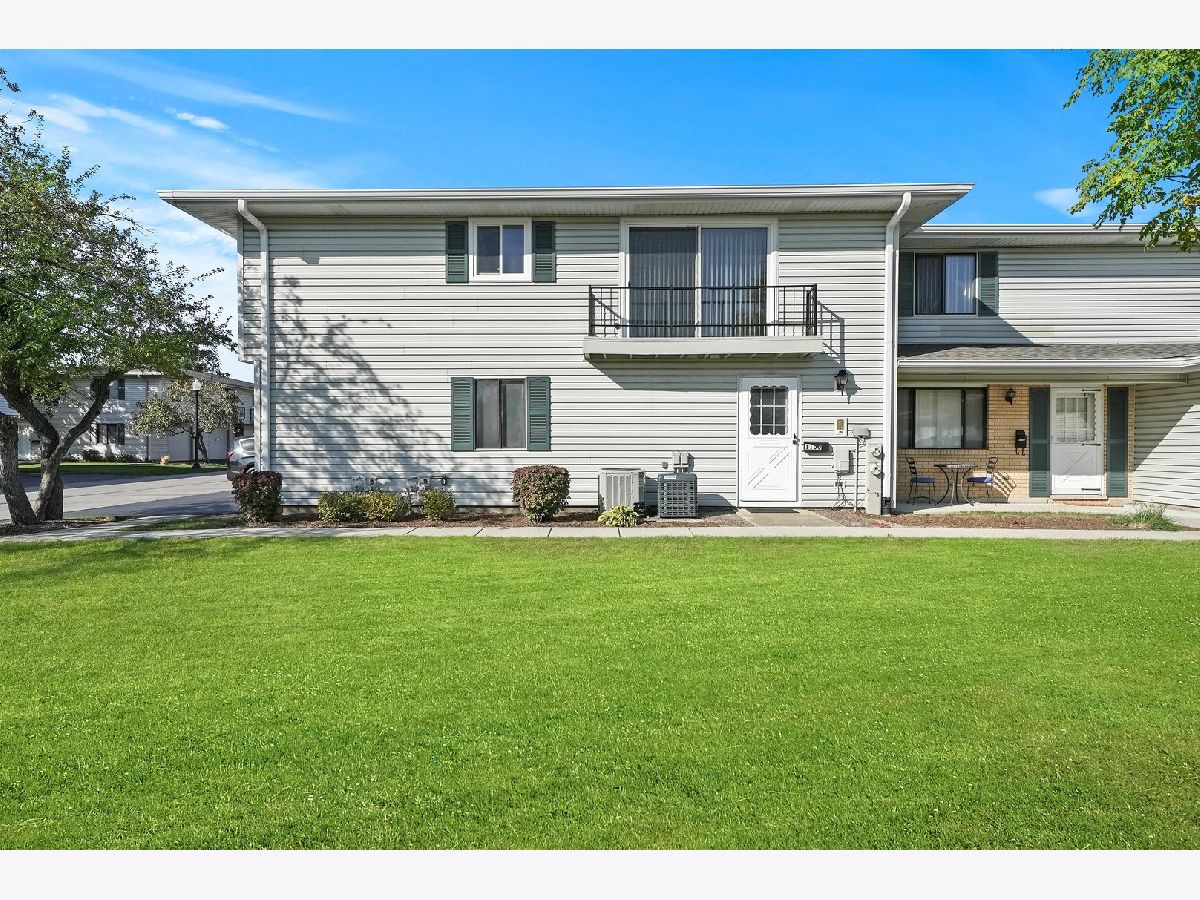  Rented Schaumburg Illinois, 1100 Stoughton