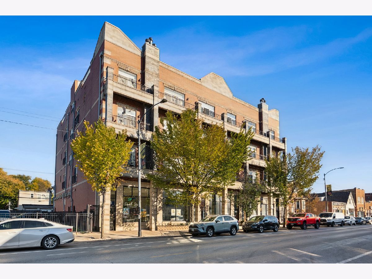  For Sale Chicago Illinois, 4231 Kedzie Avenue