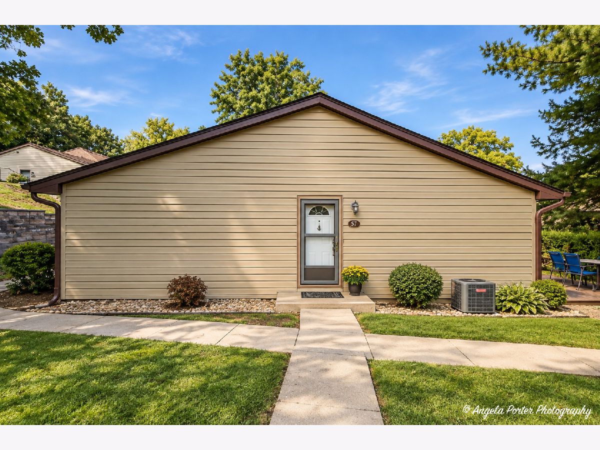  For Sale Fox Lake Illinois, 57 Mariner Lane
