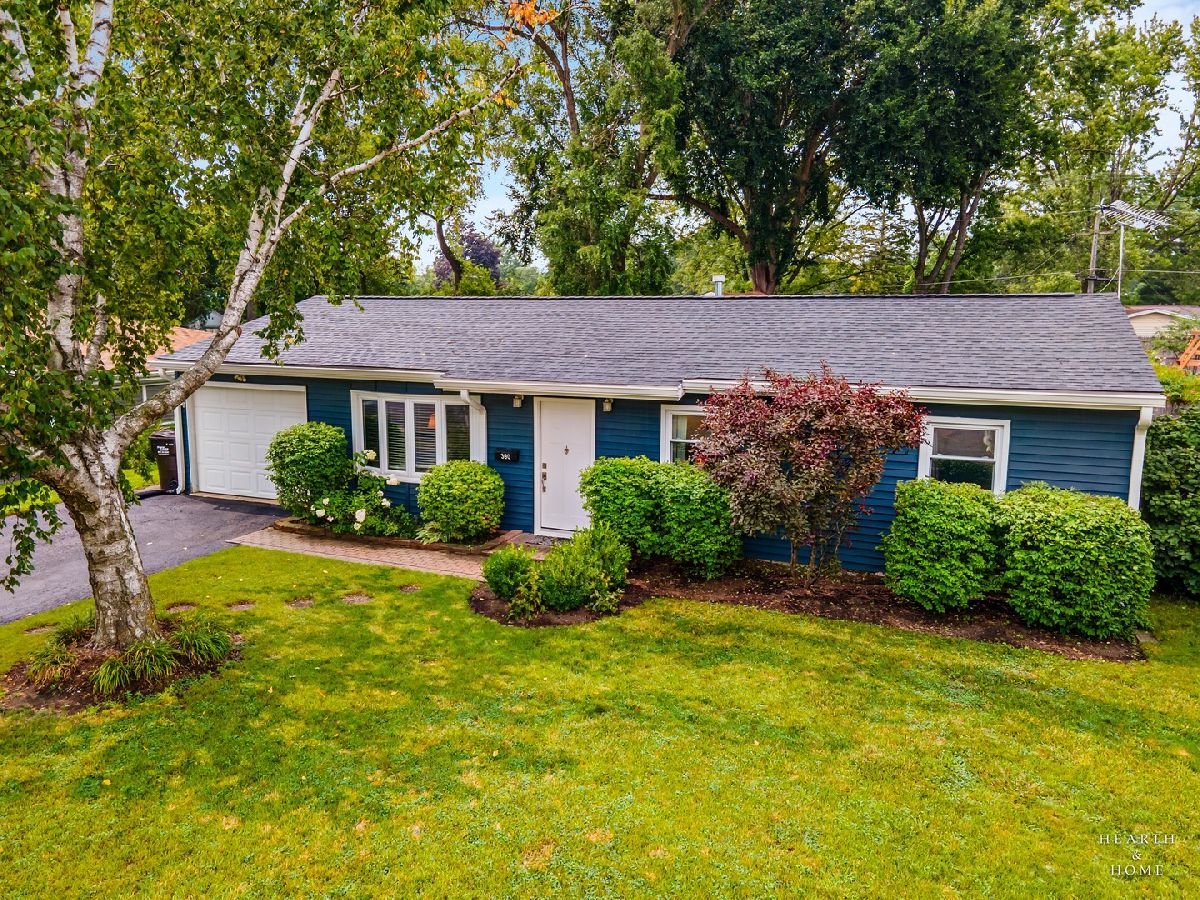  For Sale Wauconda Illinois, 390 Larkdale
