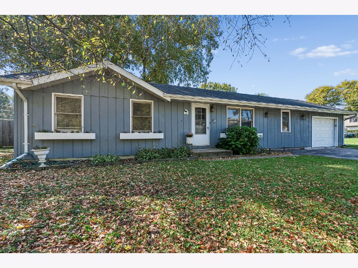  For Sale Mchenry Illinois, 805 East Boulevard