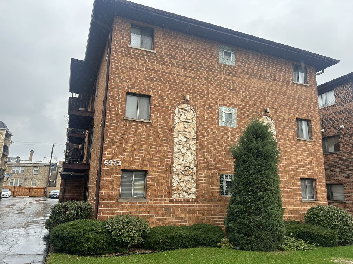  For Rent Chicago Illinois, 5973 Northwest