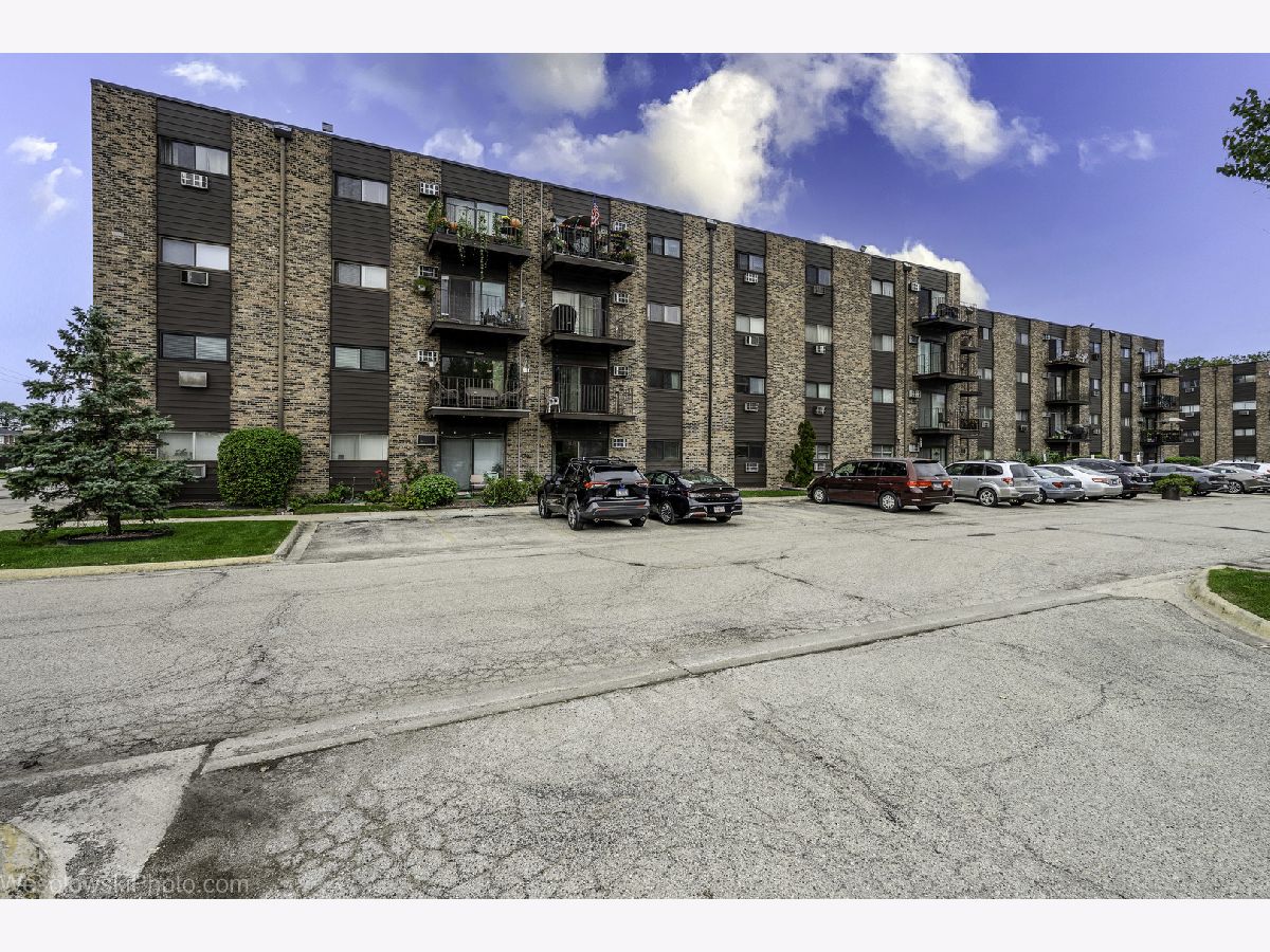  For Sale Des Plaines Illinois, 8901 Western Avenue