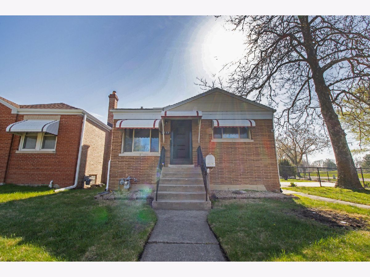  For Rent North Riverside Illinois, 2337 Park