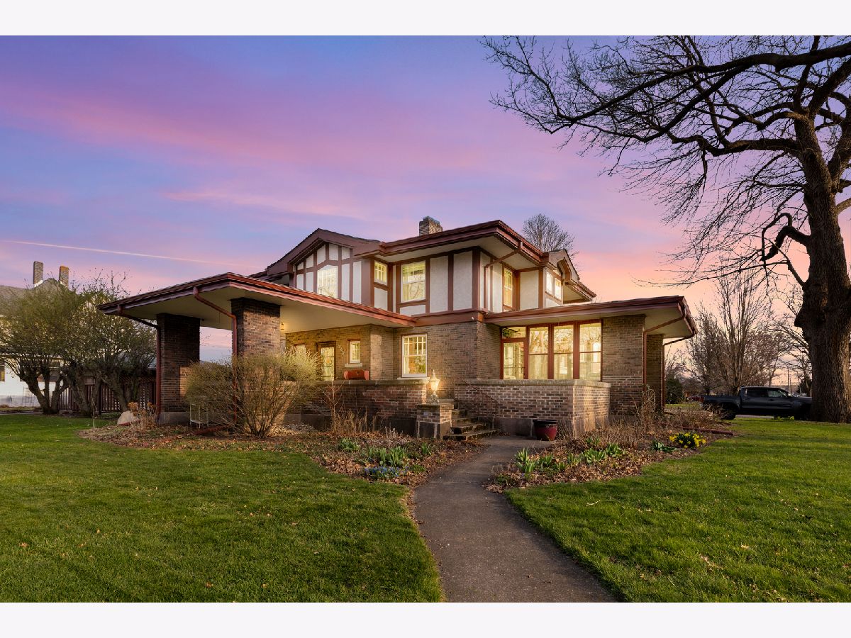  For Sale Watseka Illinois, 205 Lincoln Avenue