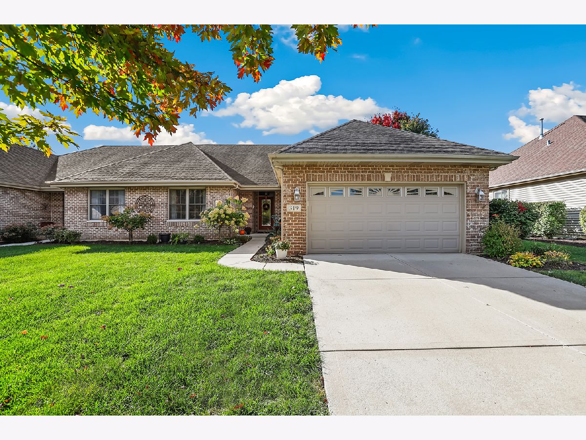  For Sale Shorewood Illinois, 319 Louisa Street
