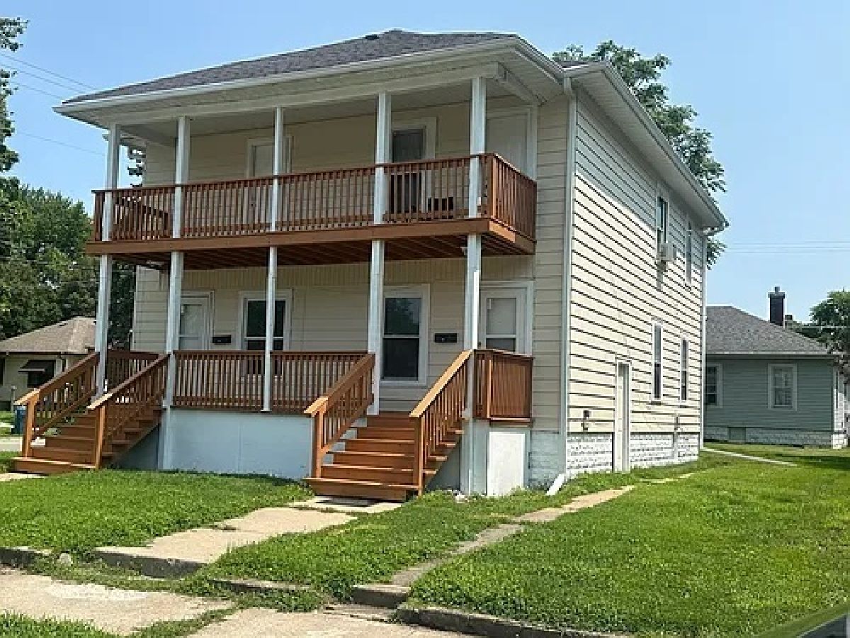  For Sale Kankakee Illinois, 604 Poplar Avenue