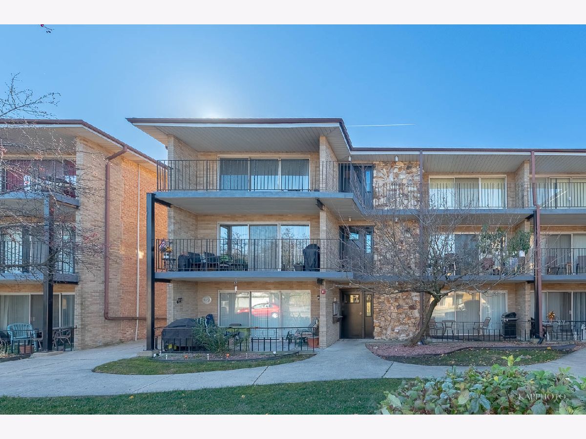  For Rent Merrionette Park Illinois, 3175 115th