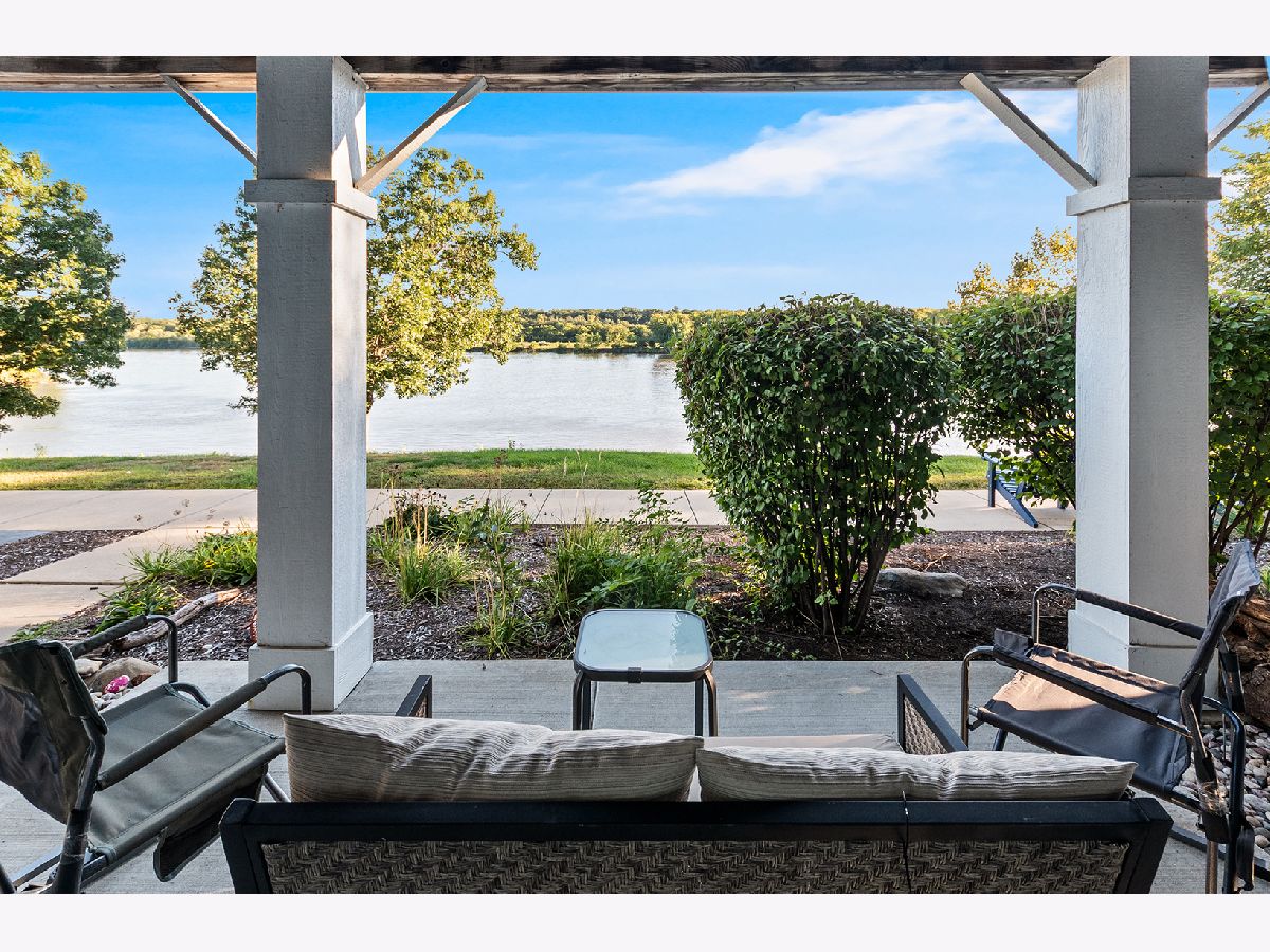 Homes & Condos & Townhomes For Sale Heritage Harbor Ottawa Illinois, 5 River Row
