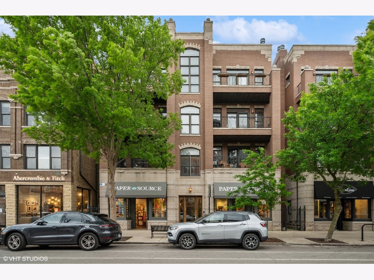 Condos & Townhomes & Homes For Rent Southport Corridor Chicago Illinois, 3543 Southport