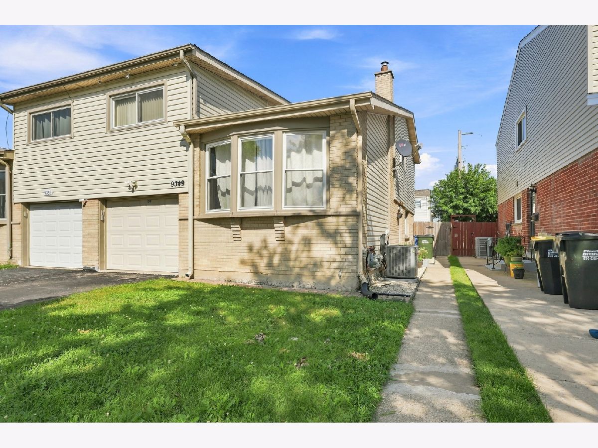  For Rent Des Plaines Illinois, 9349 Fern