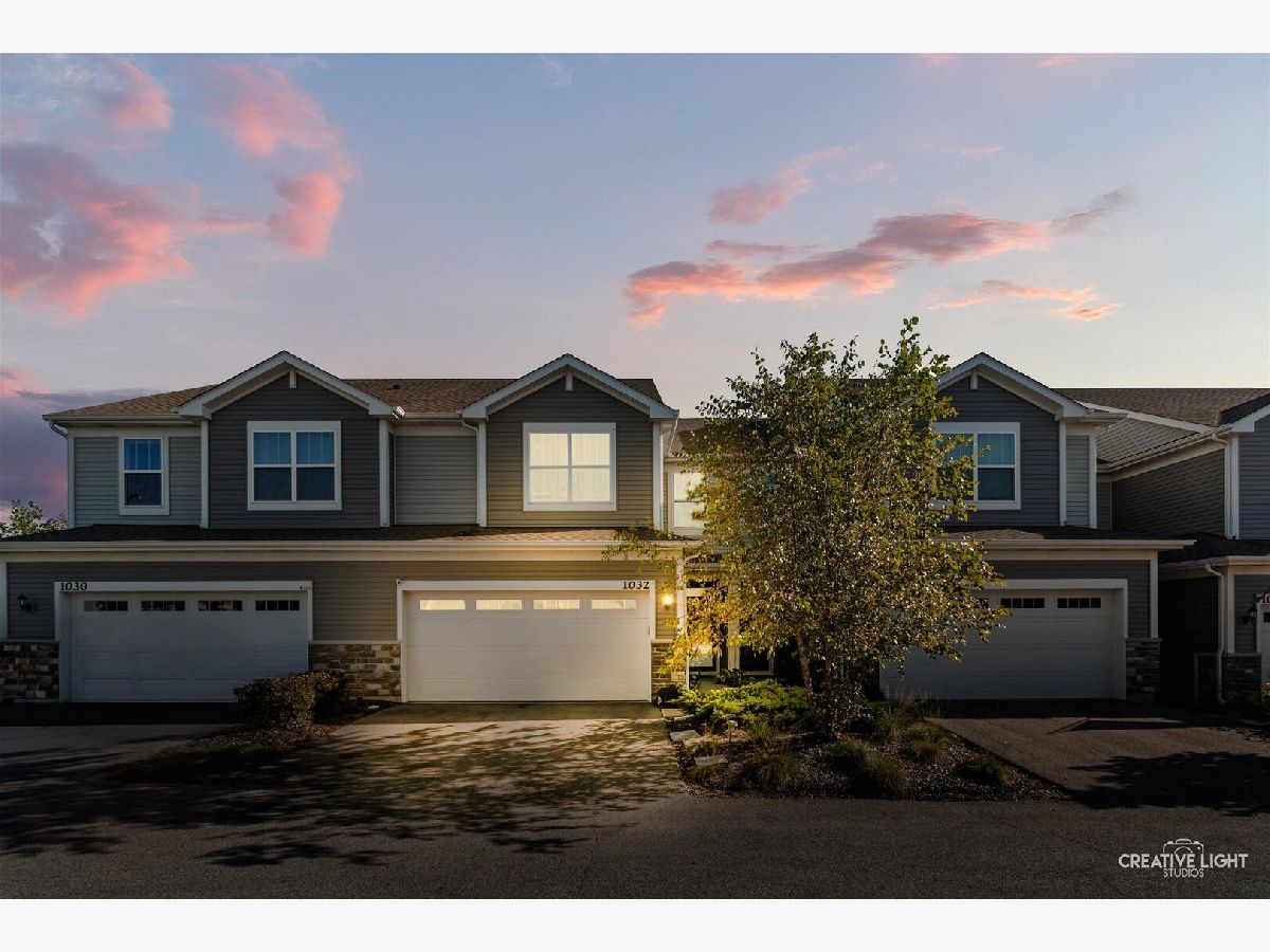  For Sale South Elgin Illinois, 1032 Moraine Drive
