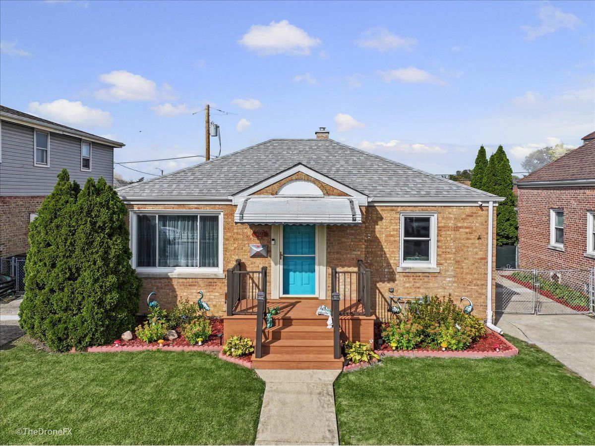  For Sale Franklin Park Illinois, 9522 Davis Street