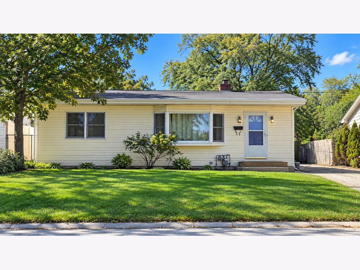  For Sale St Charles Illinois, 329 12th Street