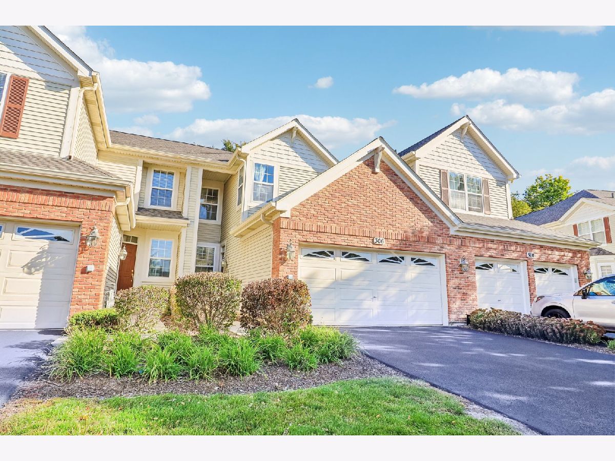 Townhomes For Sale Remington Glen St Charles Illinois, 306 Remington Drive