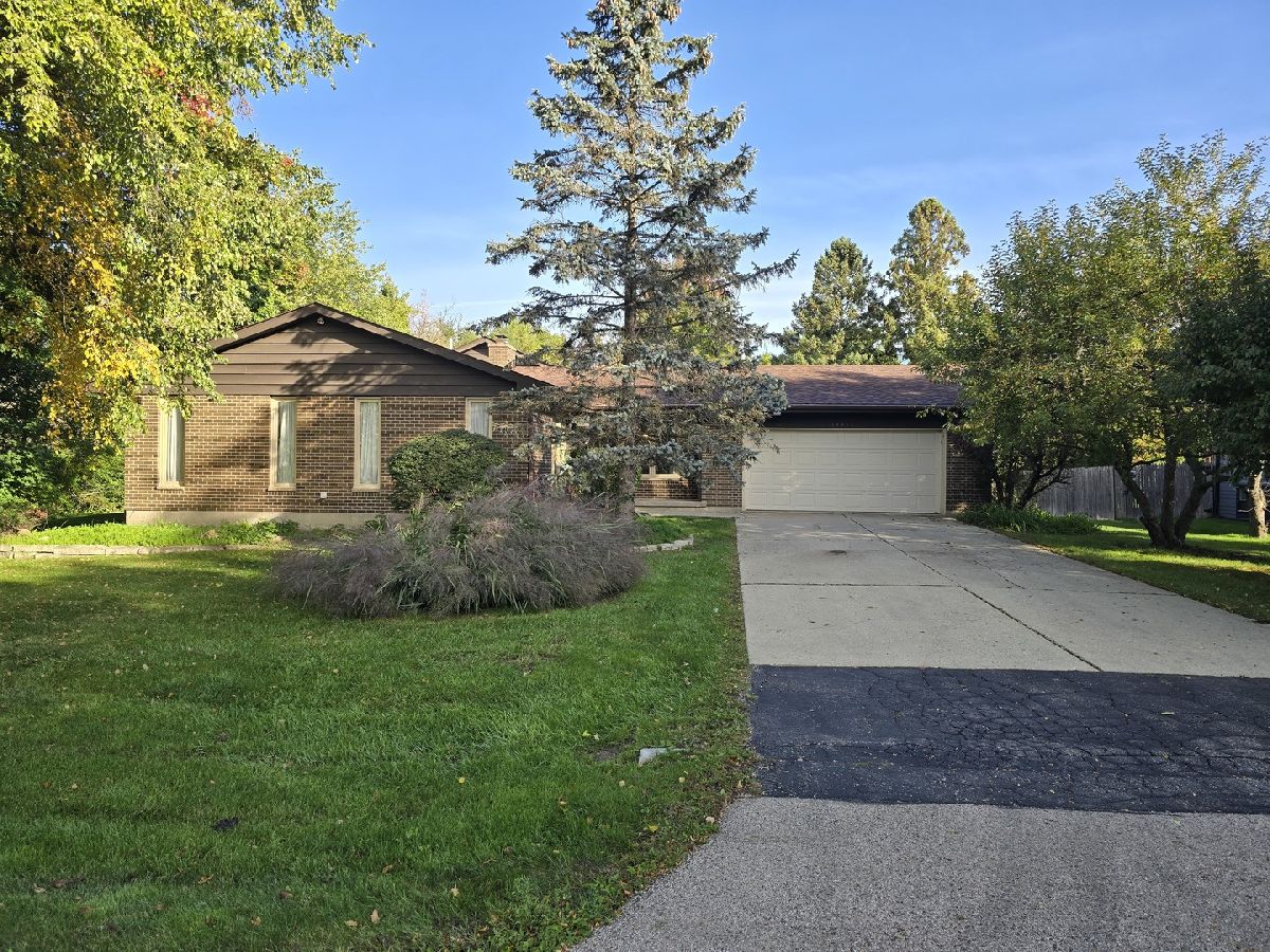  Sold Beach Park Illinois, 10852 Fairbanks