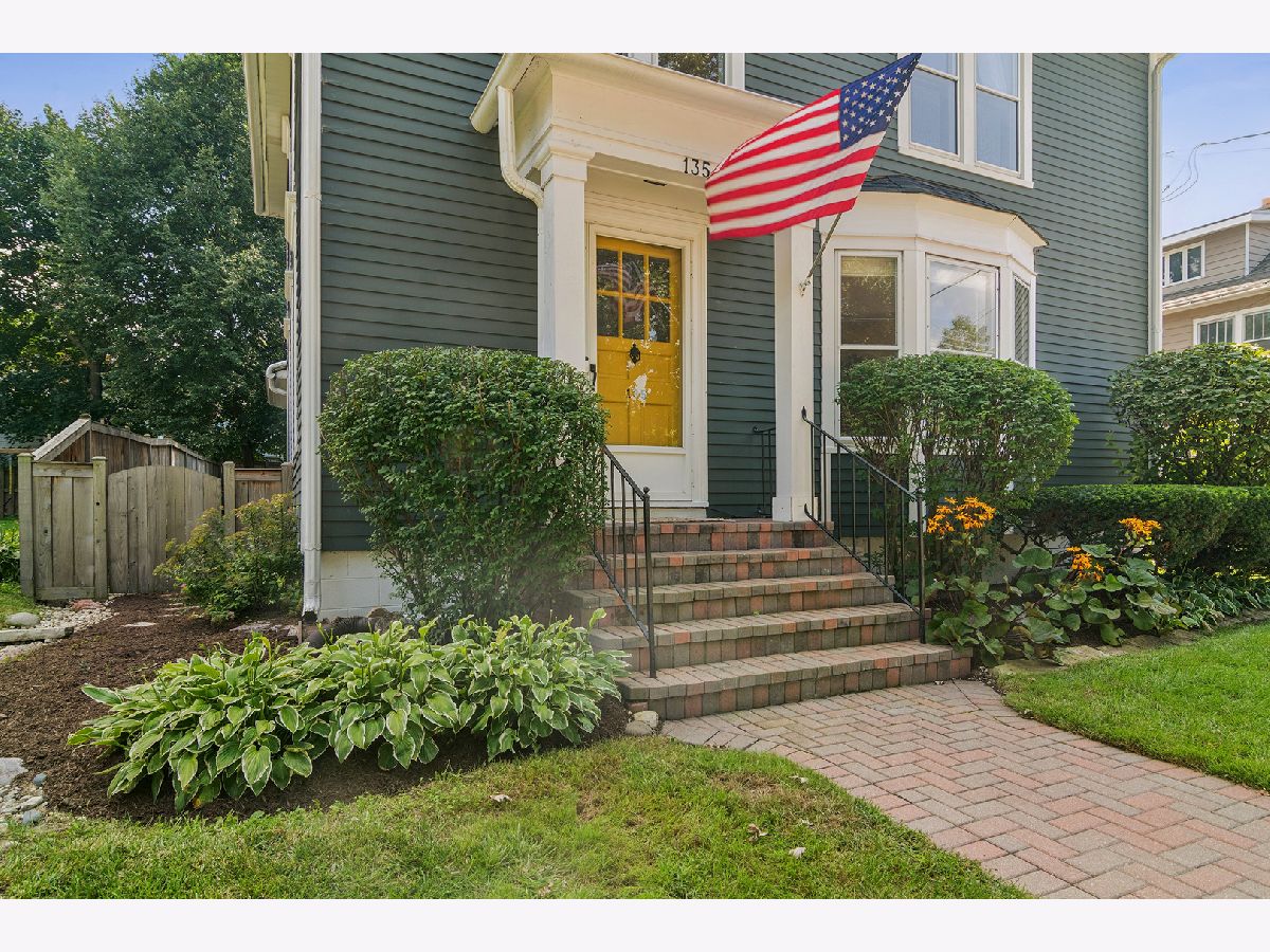 Homes & Townhomes & Condos For Sale Barrington Village Barrington Illinois, 135 Russell Street