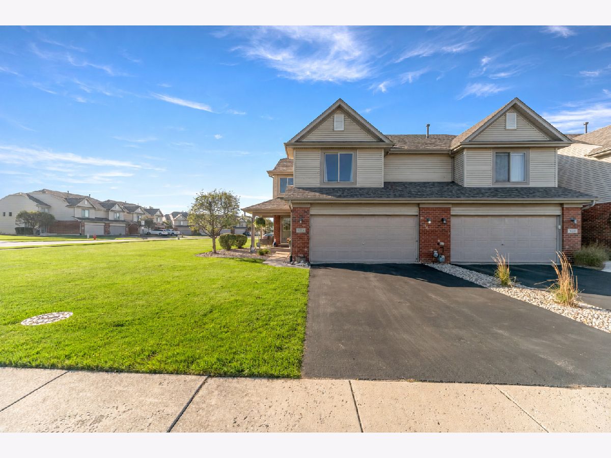  For Sale Frankfort Illinois, 8229 Pecan Place