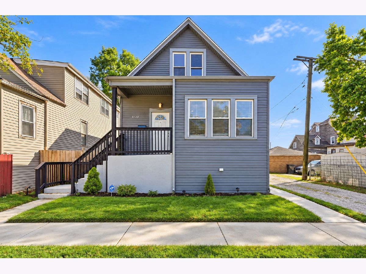  For Sale Chicago Illinois, 9345 Harper Avenue