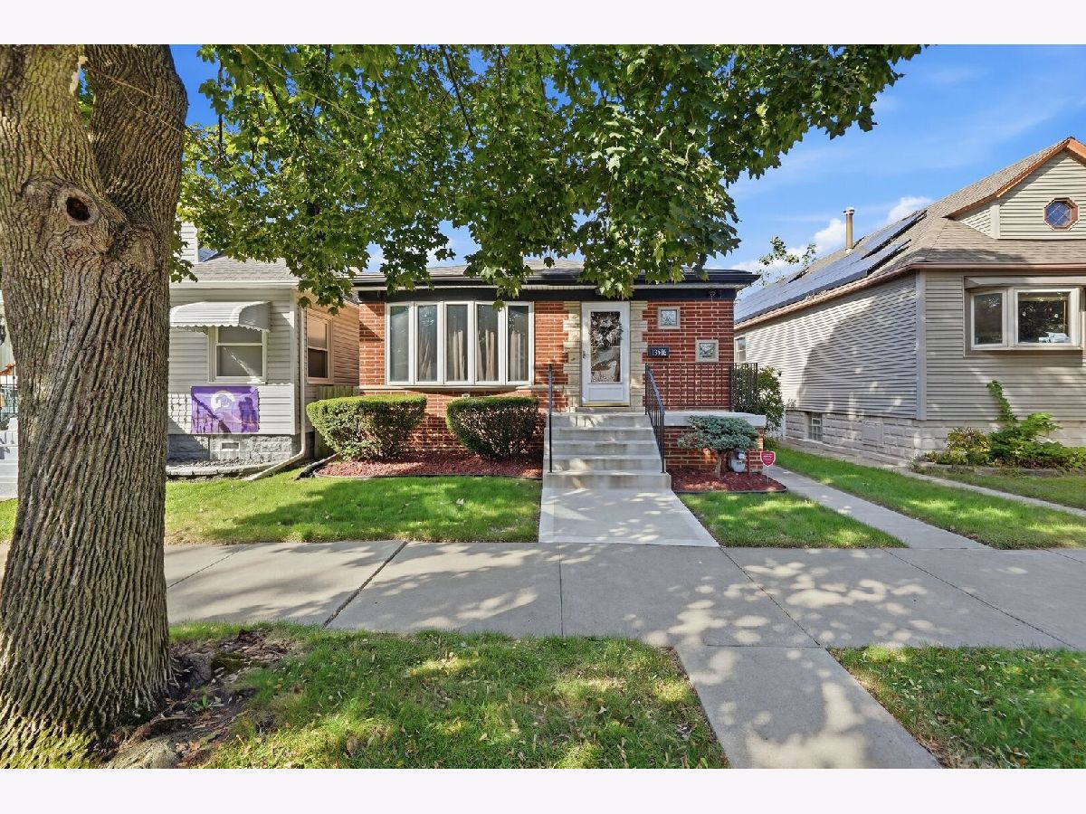  For Sale Chicago Illinois, 13516 Avenue L Street