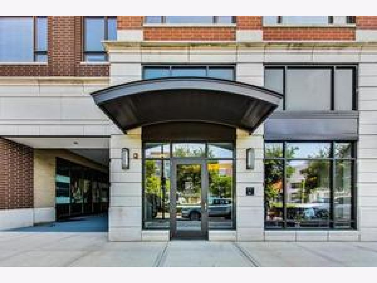  For Rent Burr Ridge Illinois, 850 Village Center