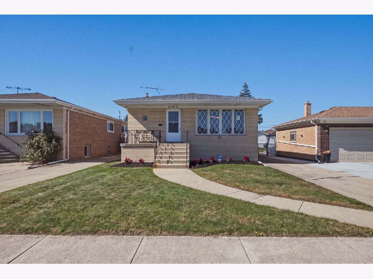  For Sale Calumet City Illinois, 536 Muskegon Avenue
