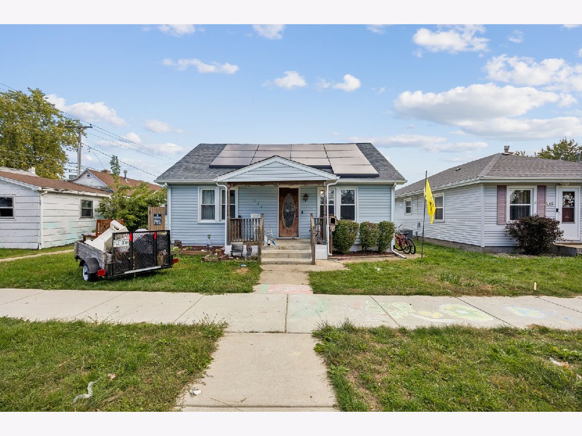  For Sale Bradley Illinois, 142 Douglas Avenue