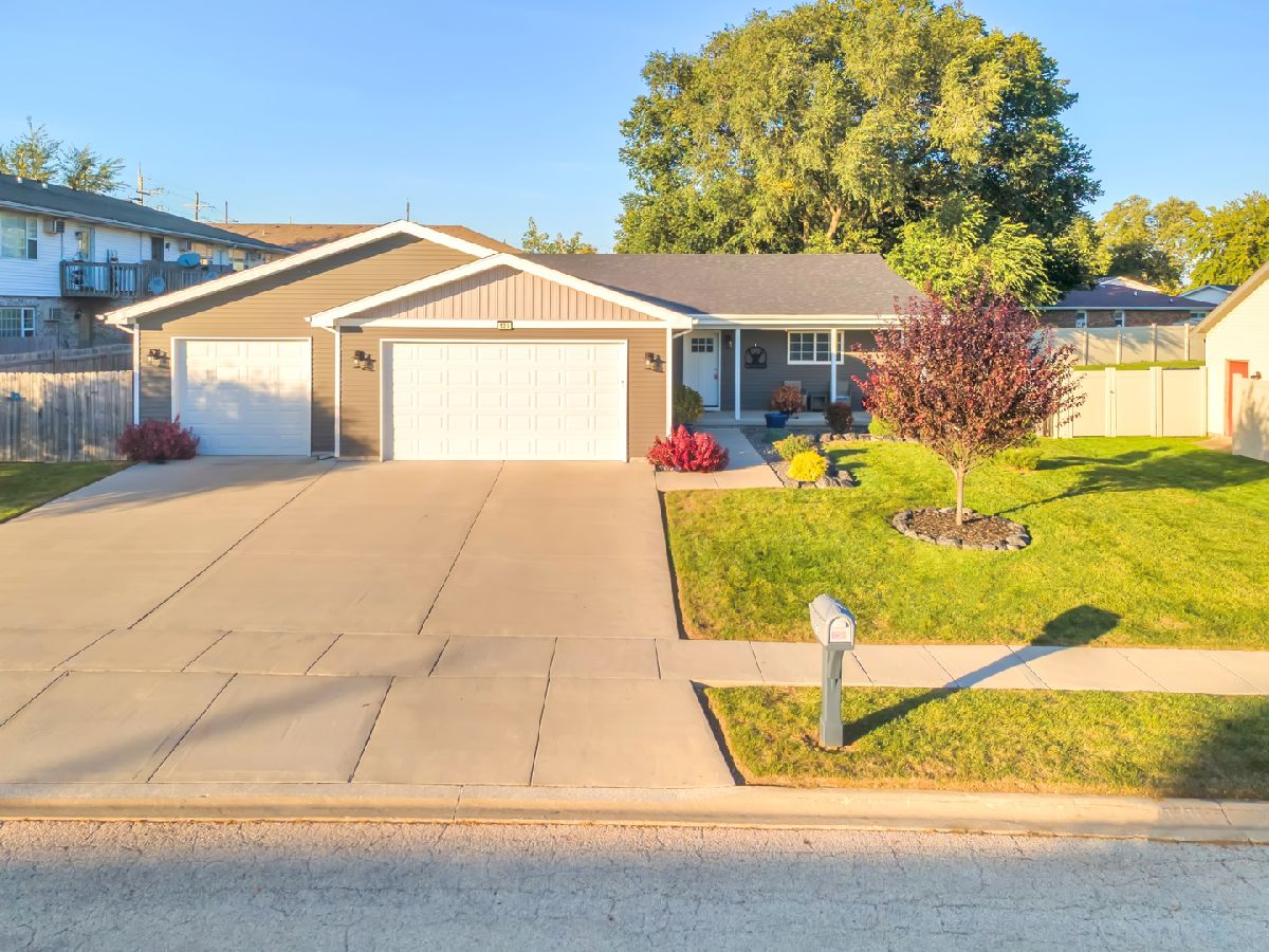  For Sale Manteno Illinois, 123 First Street