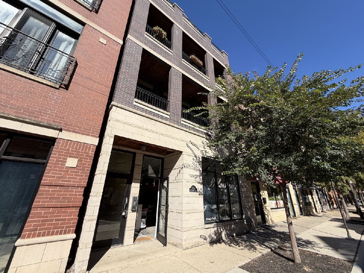  For Rent Chicago Illinois, 2052 Belmont