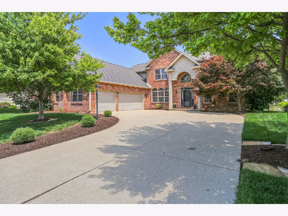  For Sale Champaign Illinois, 2516 Pinehurst Drive
