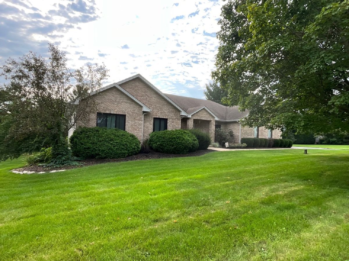  For Sale Elgin Illinois, 10N875 Oak Ridge Drive