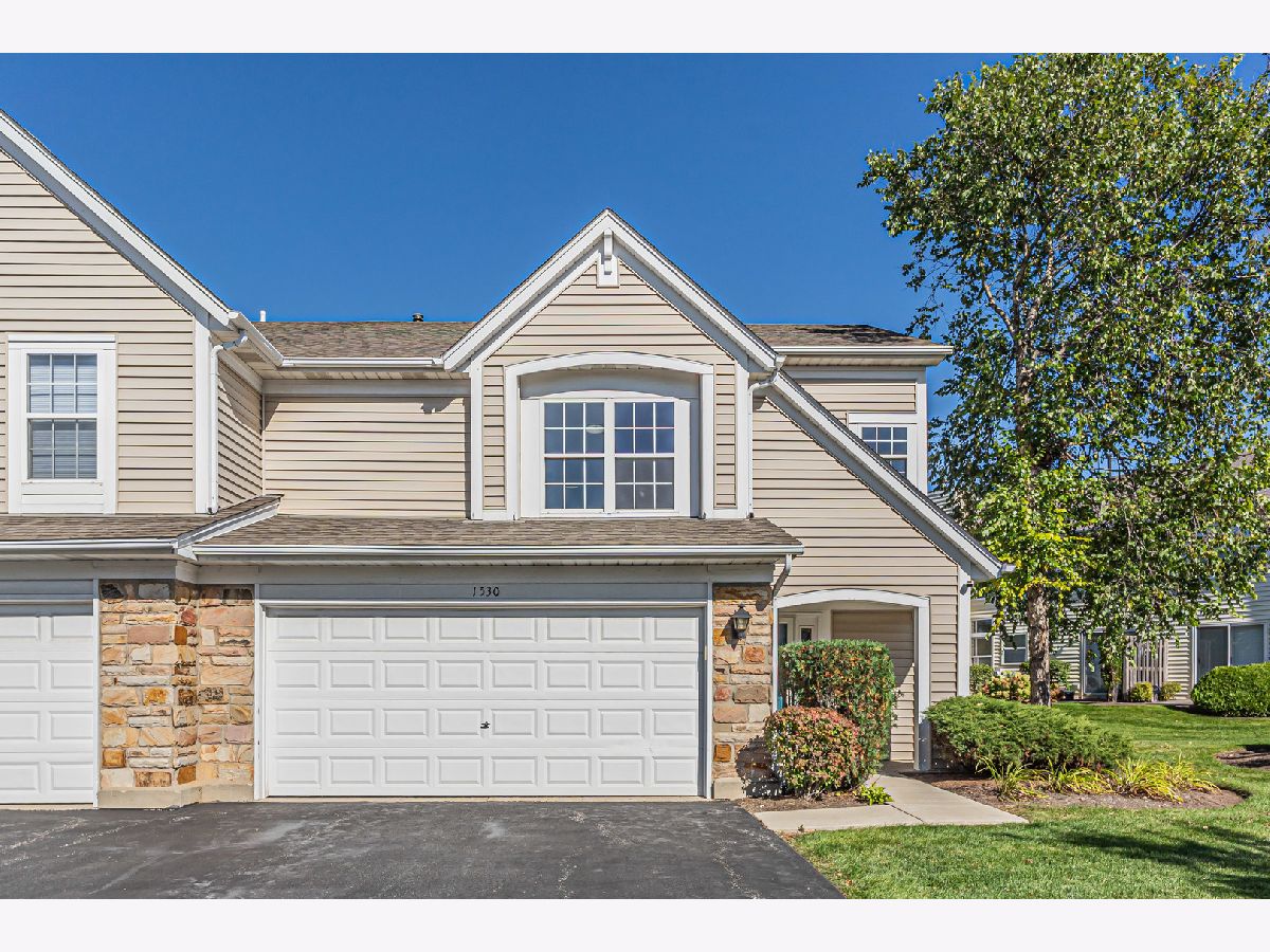 Townhomes For Rent Coventry Park Palatine Illinois, 1530 Chivalry