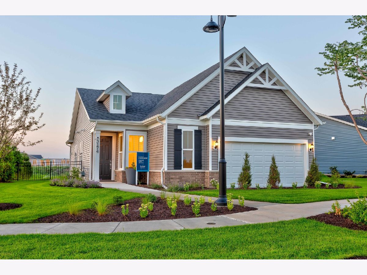 Homes For Sale Lincoln Prairie Aurora Illinois, 3350 Fulshear Circle