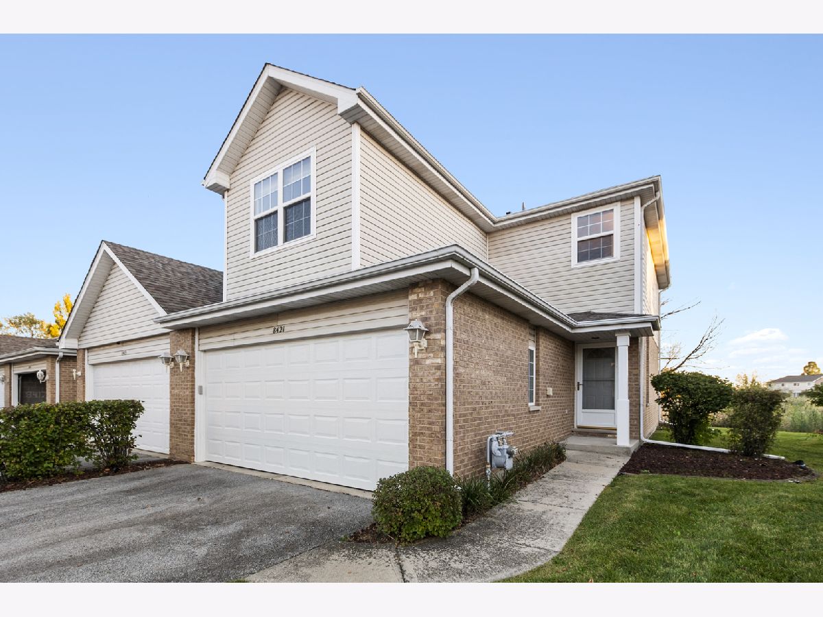  For Sale Tinley Park Illinois, 8421 Stratford Drive
