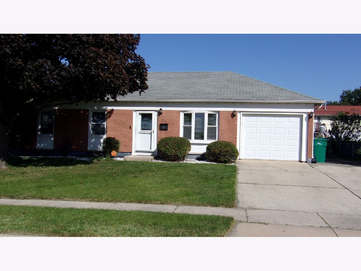  For Sale Romeoville Illinois, 726 Newland Avenue