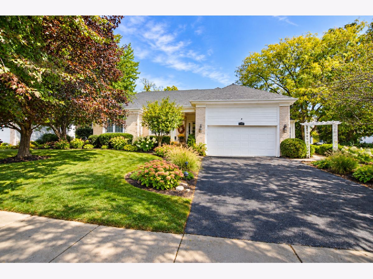  For Sale Wauconda Illinois, 793 Lipizzan Lane