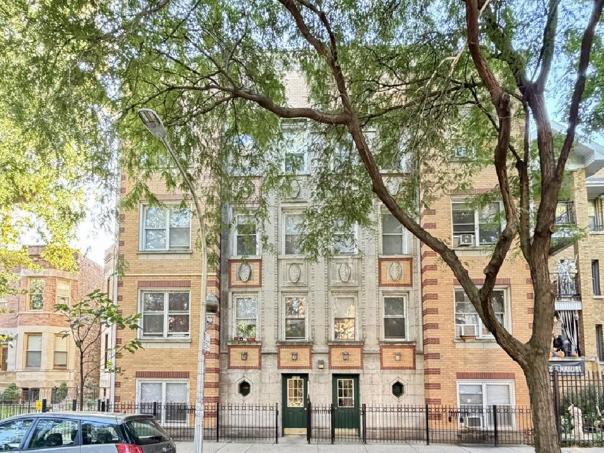  Rented Chicago Illinois, 4060 Kenmore
