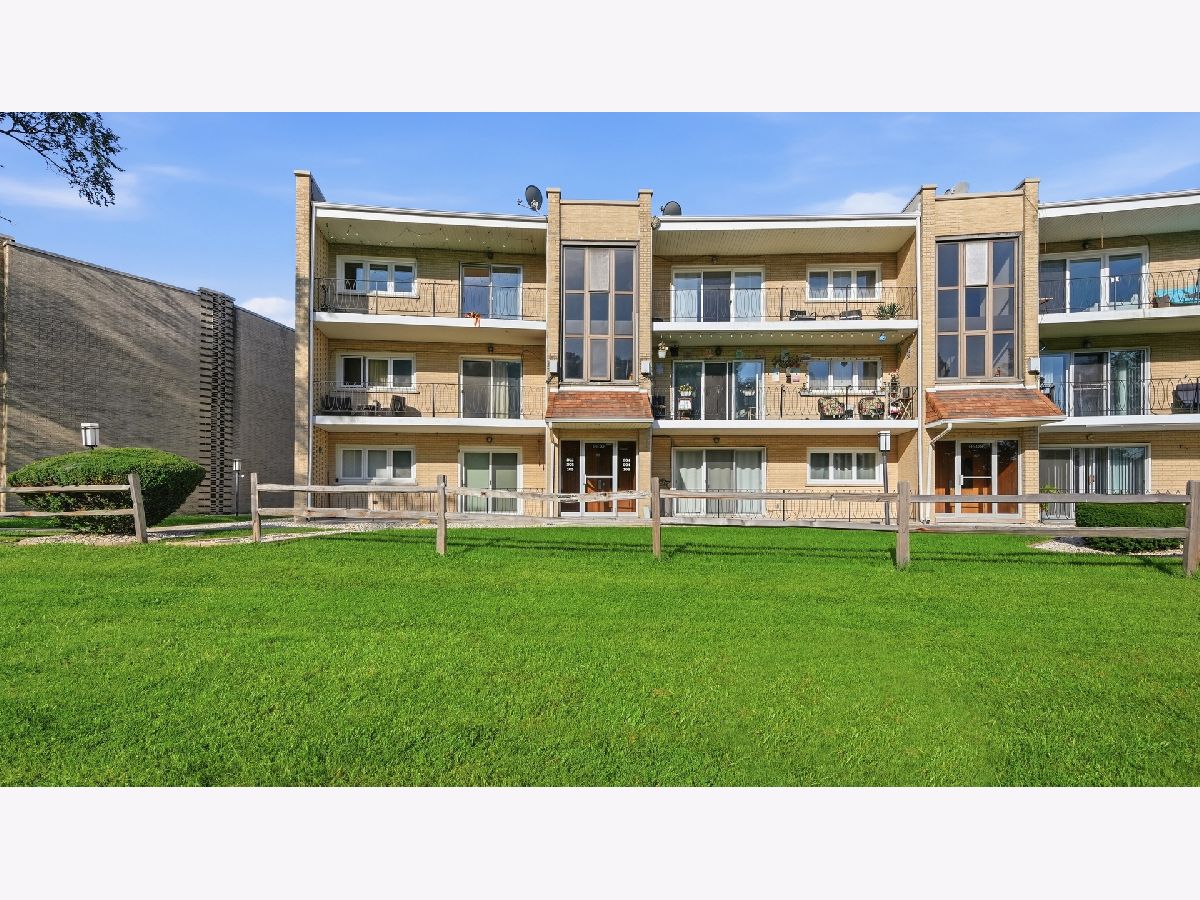  For Sale Hickory Hills Illinois, 9510 86th Avenue