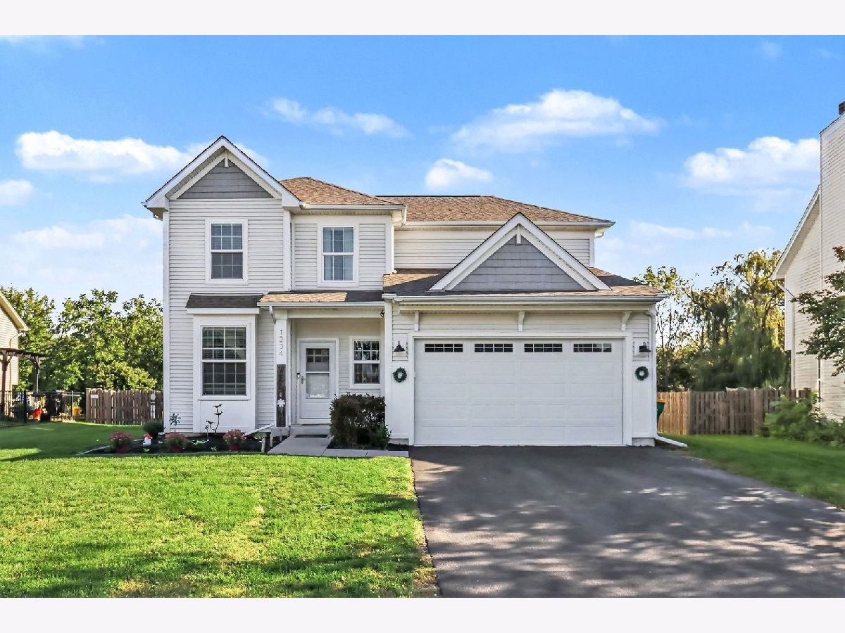  For Sale Shorewood Illinois, 1234 Callaway Drive